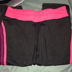 Cute cropped leggings